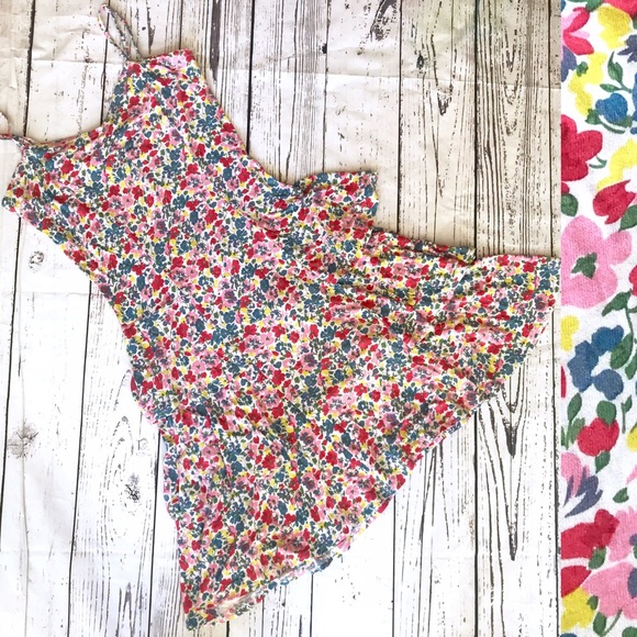 Betsey Johnson Dresses & Skirts - Betsey Johnson floral dress jersey knit tiered